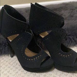 Apt 9 stiletto